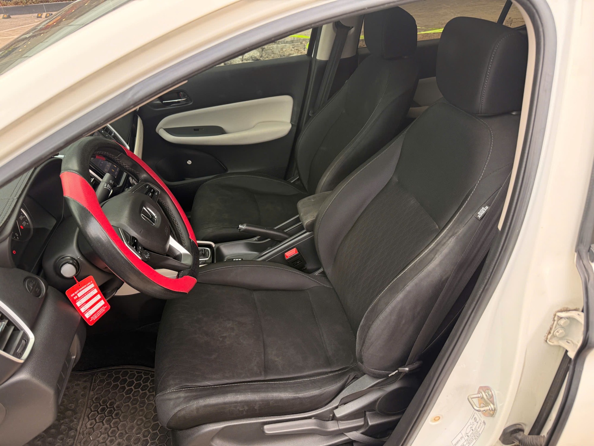Honda City L màu Trắng Xe đã qua sử dụng tại Honda Quận 2